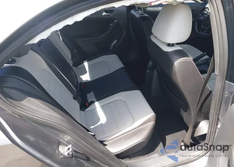 2016 Volkswagen Jetta 1.8T Sport из США, поврежденный, VIN 3VWD17AJ8GM296257